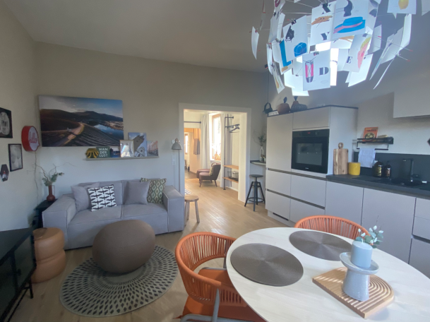 Wohnzimmer und Küche
